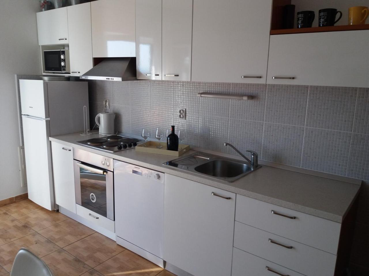 Apartments Jana Makarska Esterno foto